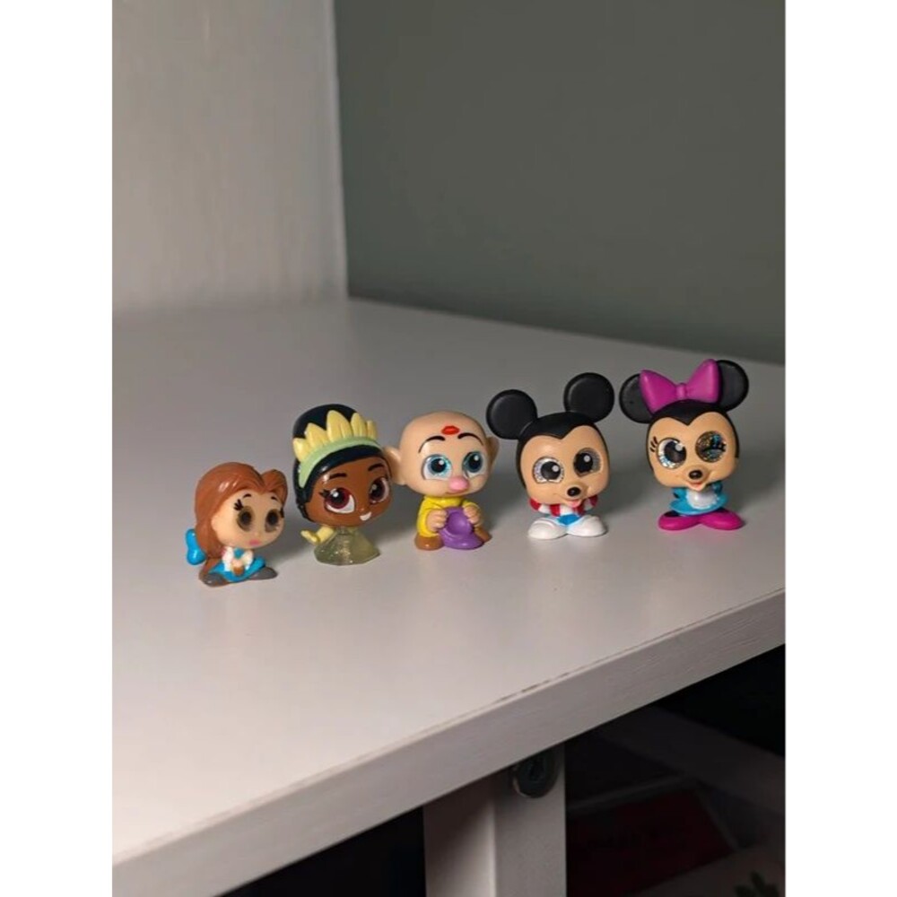 Disney Doorables Lot of 5 Belle Tiana Dopey Mickey Mouse 50s Minnie Figures